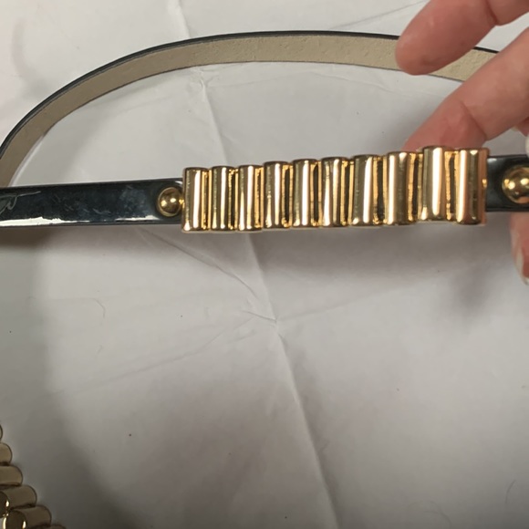 7 for All Mankind Black patent leather belt w gold embellishments - Picture 6 of 9